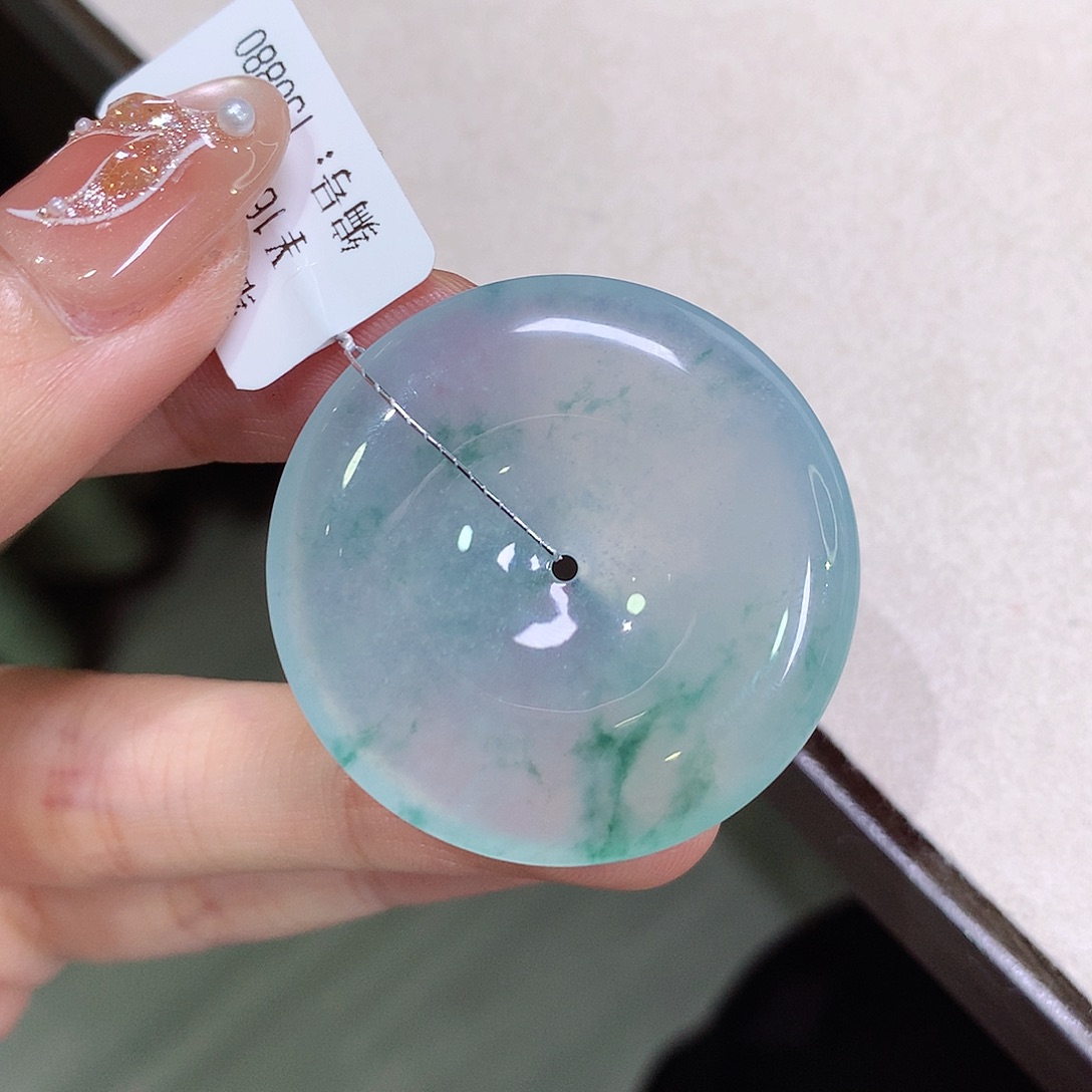 翡翠未镶嵌颈饰35-5.6