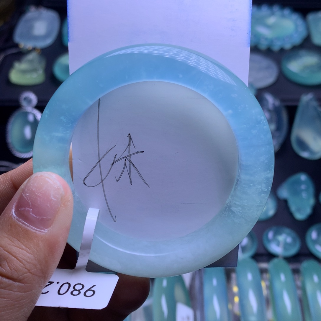 蛇纹石玉手镯50未镶嵌