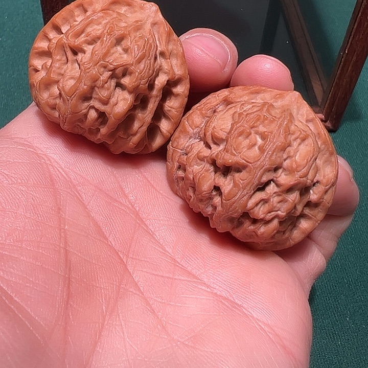 文玩核桃把件梨木台 39+矮壮 全品