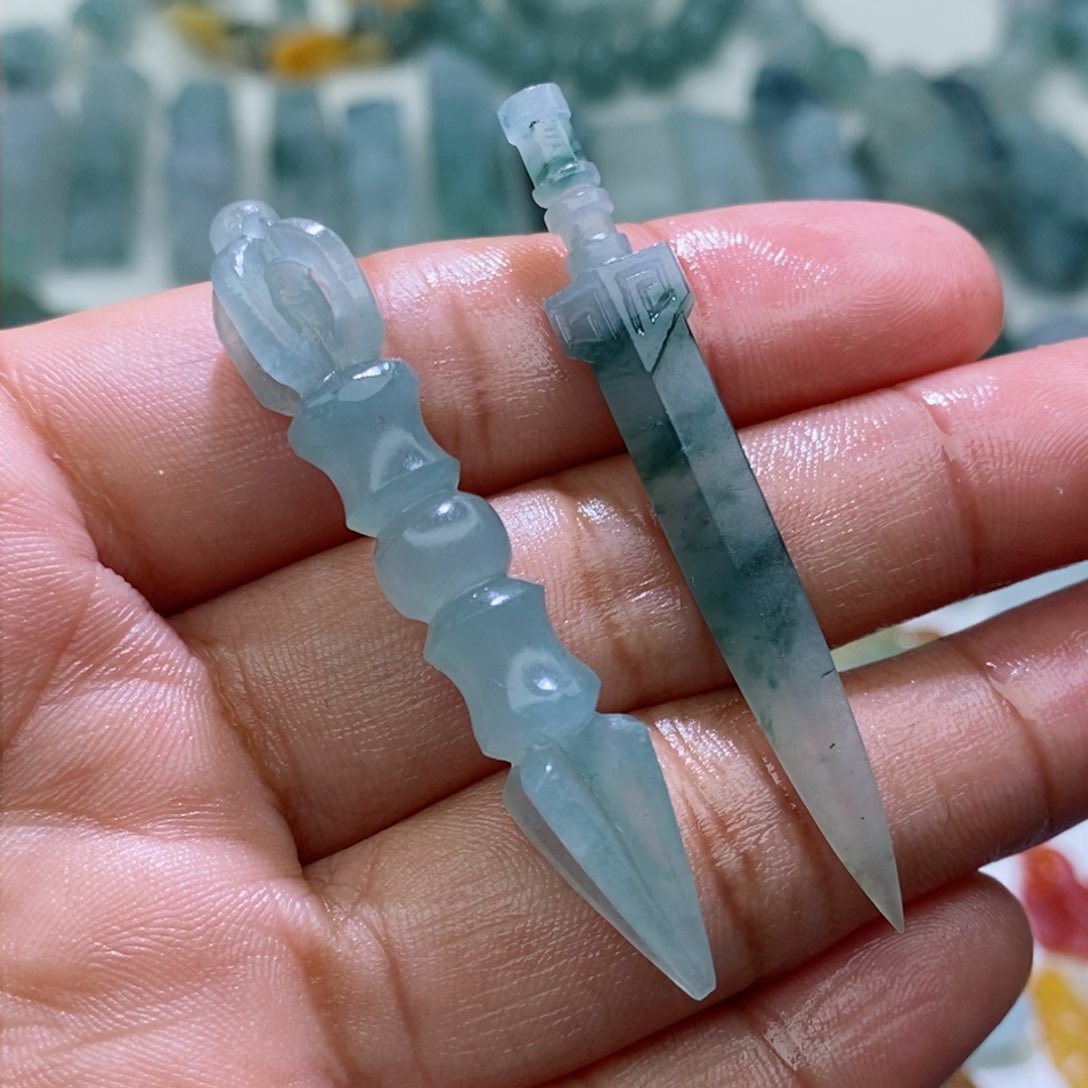 定制翡翠未镶嵌毛货