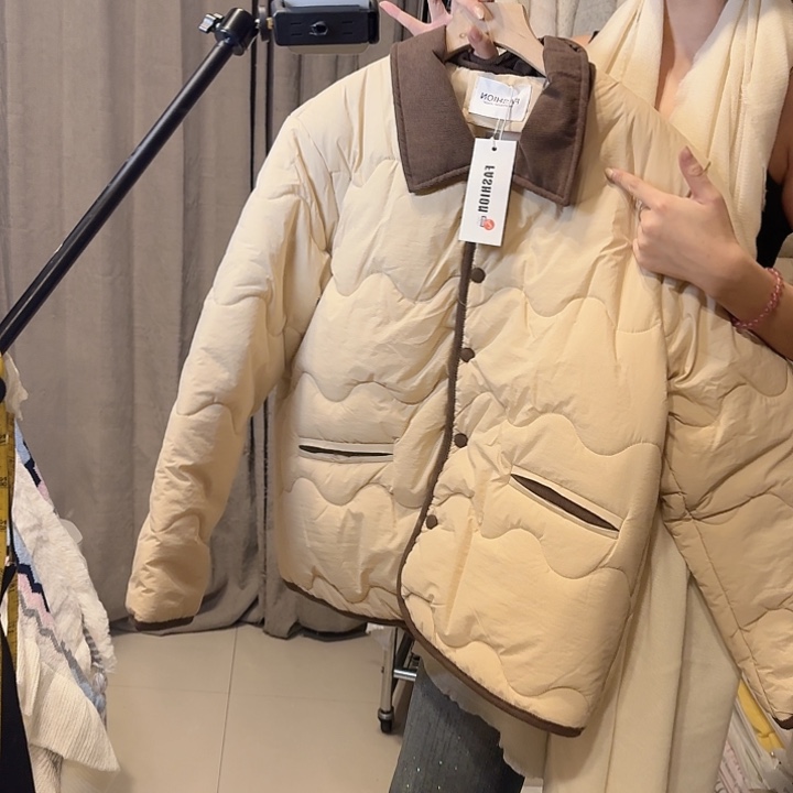 全新无暇奶咖色棉服s码