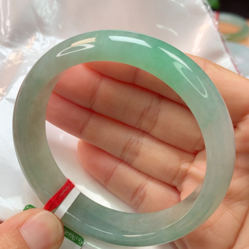 【闪购商品】翡翠手镯未镶嵌天然翡翠手镯