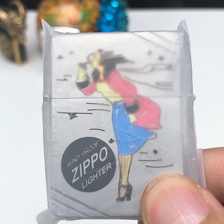 是***。黄铜时刻经雕工艺品牌