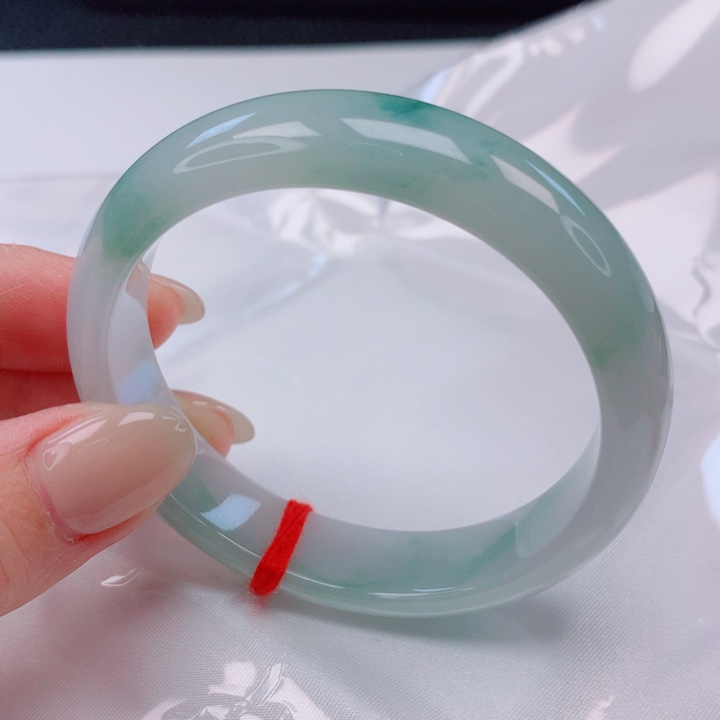 翡翠未镶嵌手镯53圈口