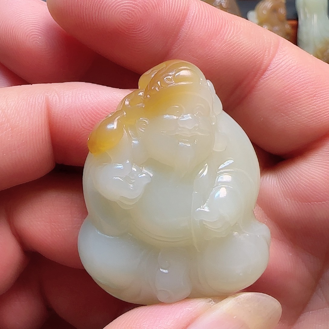 和田玉颈饰未镶嵌岁**好