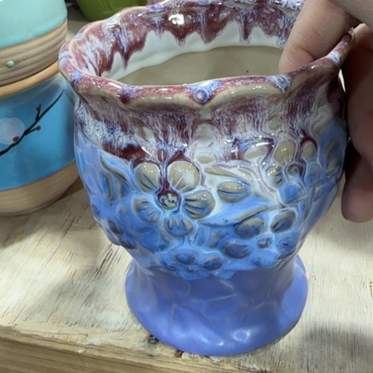 有孔！！有问题问客服，满9元包邮