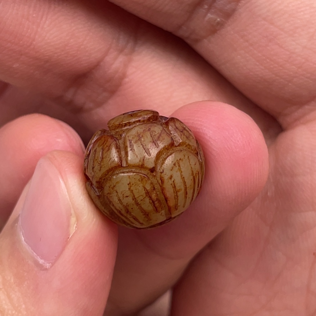 和田玉（糖玉）颈饰未镶嵌