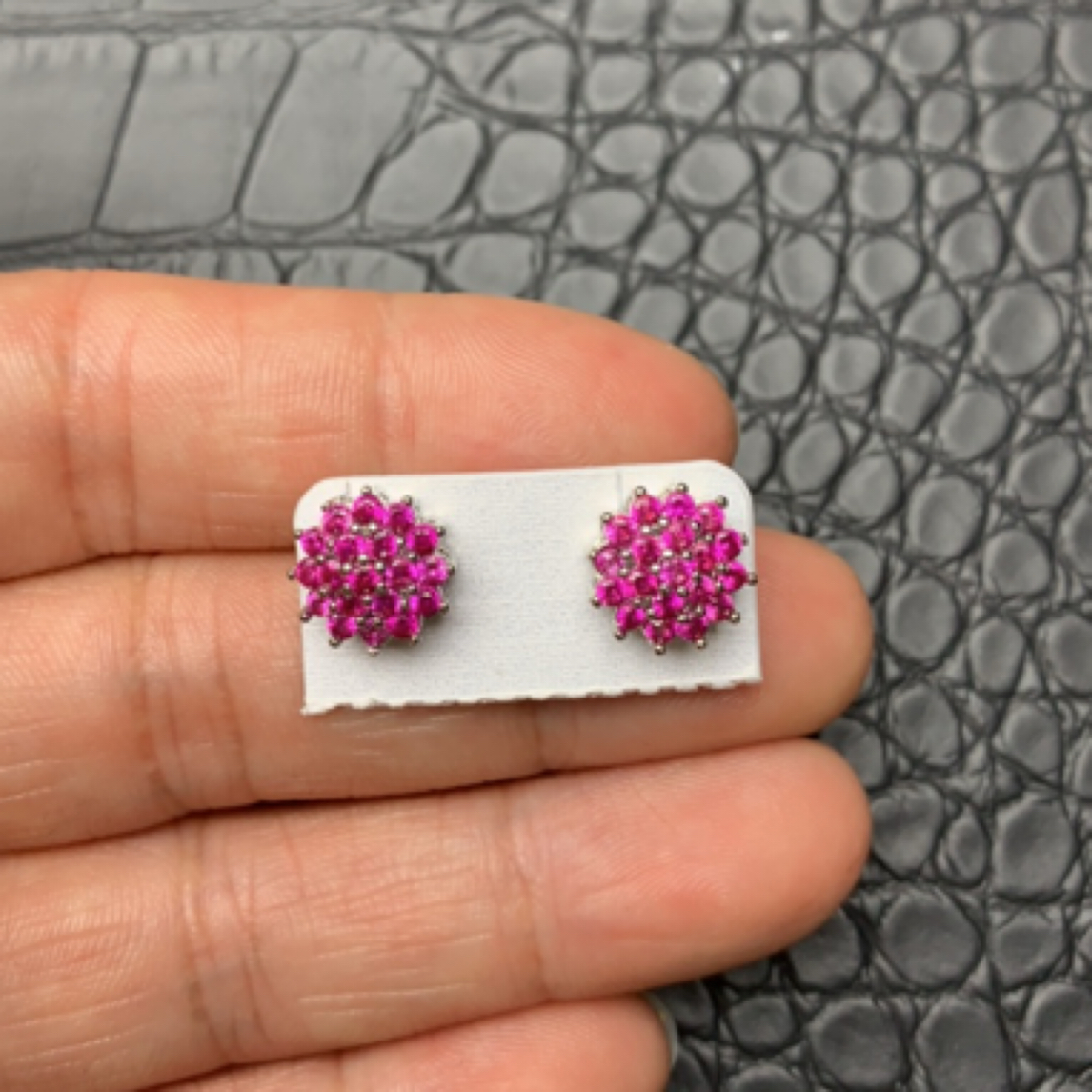 培育蓝宝石培育彩宝花朵耳钉106