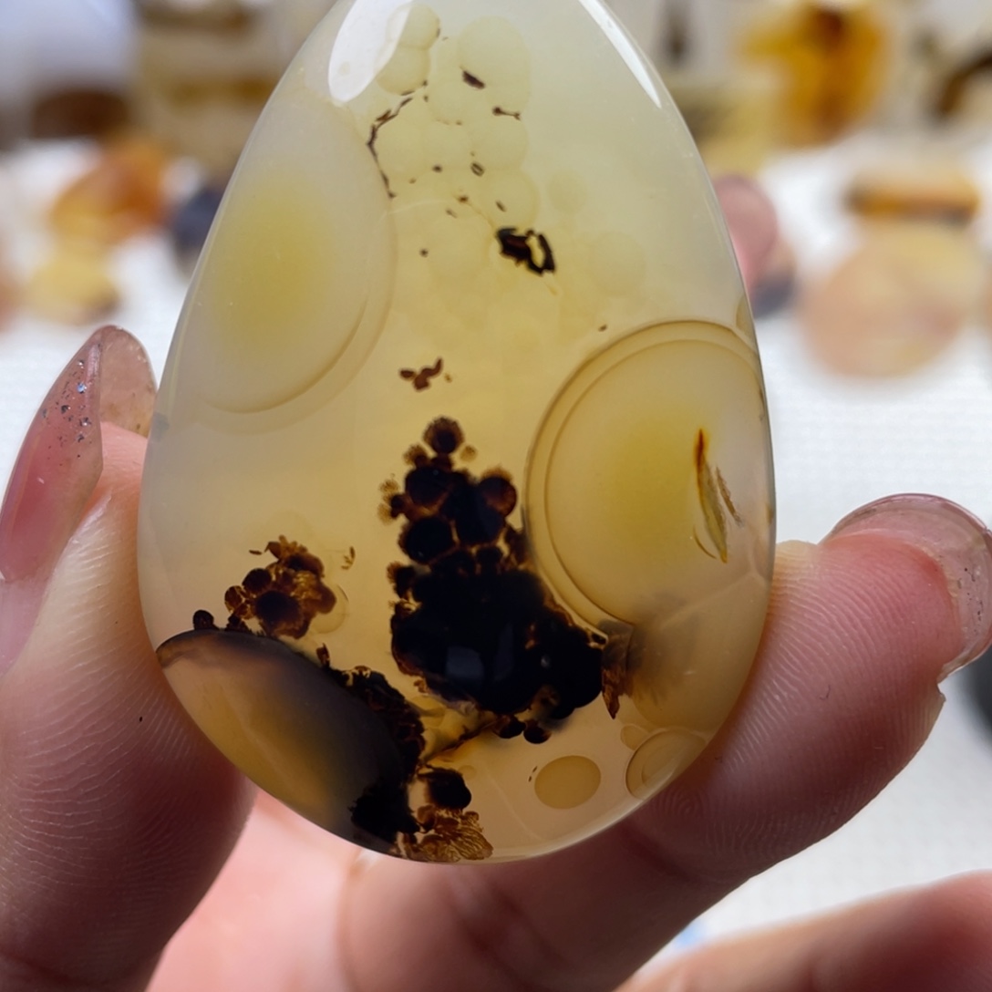 玛瑙/玉髓未镶嵌颈饰