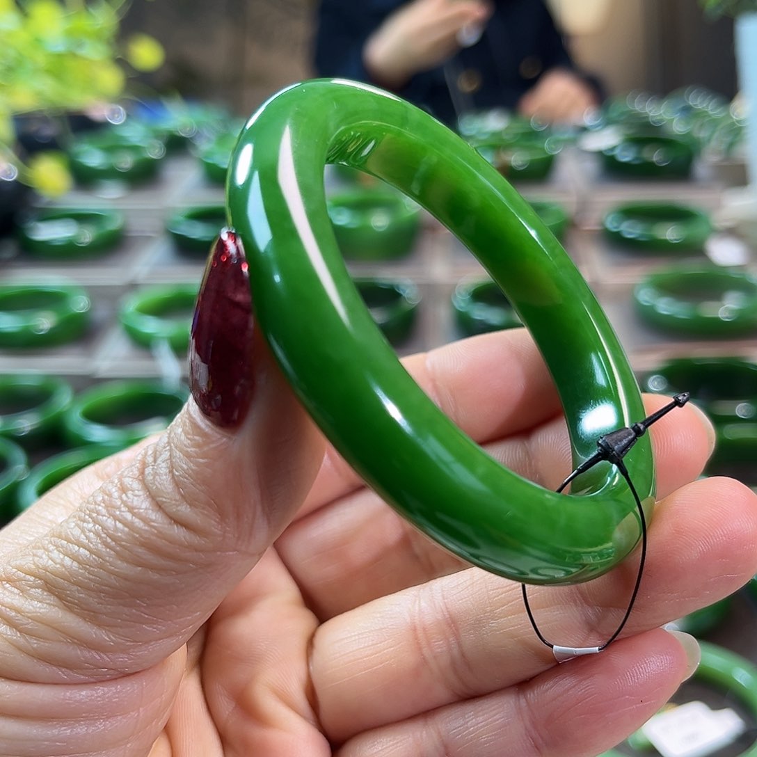 未镶嵌手镯和田玉（碧玉）2****藏