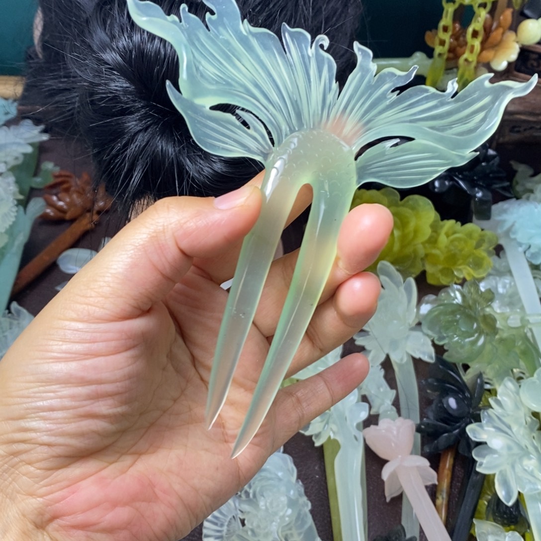 蛇纹石玉未镶嵌发饰