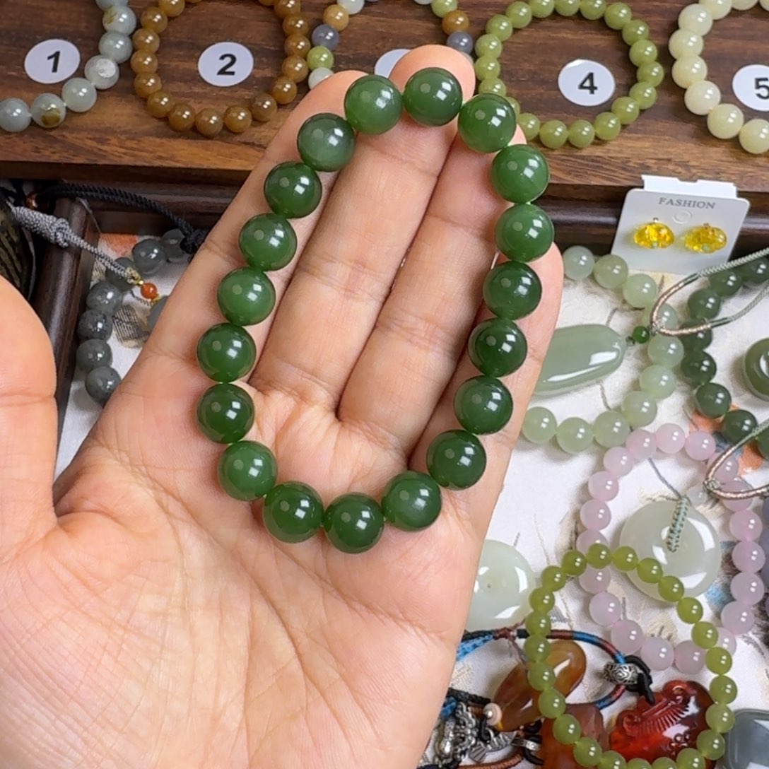 s***t和田玉未镶嵌手链