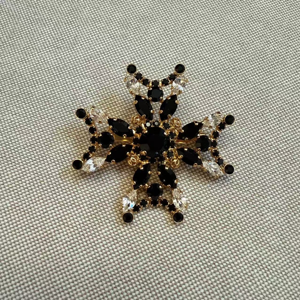 铜合金胸针 意大利手工饰品 ML古典小众高级水晶镶嵌十字胸针