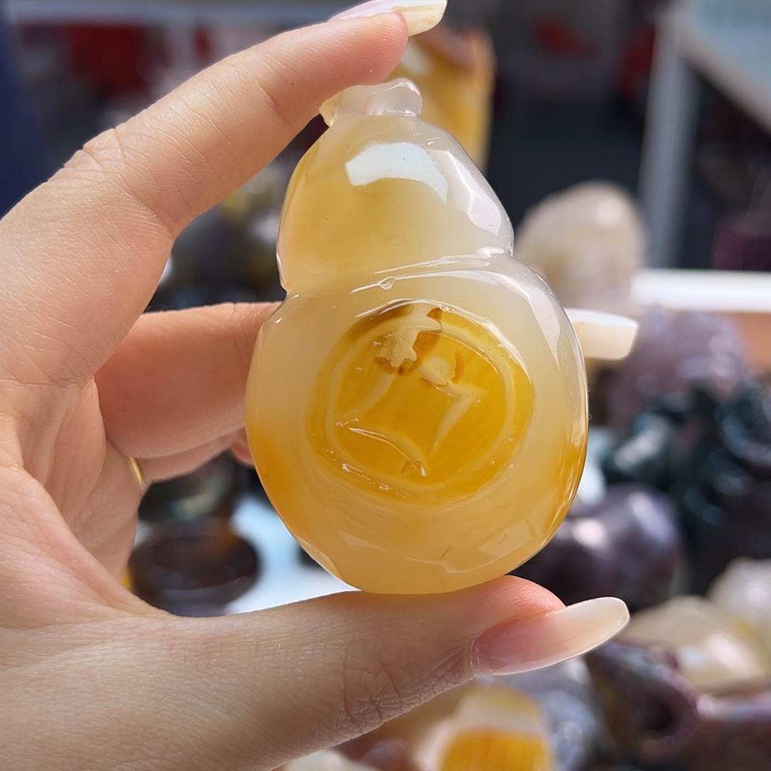 玛瑙/玉髓未镶嵌颈饰