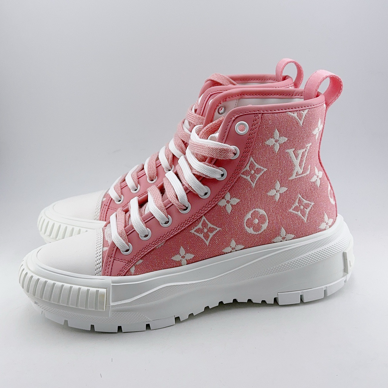 全新未使用 LouisVuitton/路易威登 37.5码/全新/粉色squad板鞋