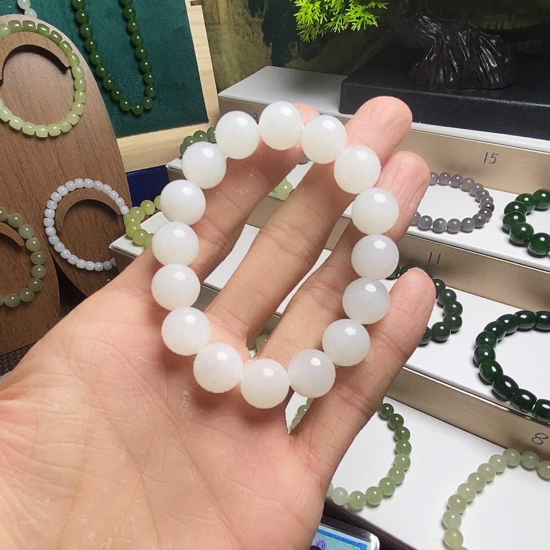 和田玉未镶嵌手链