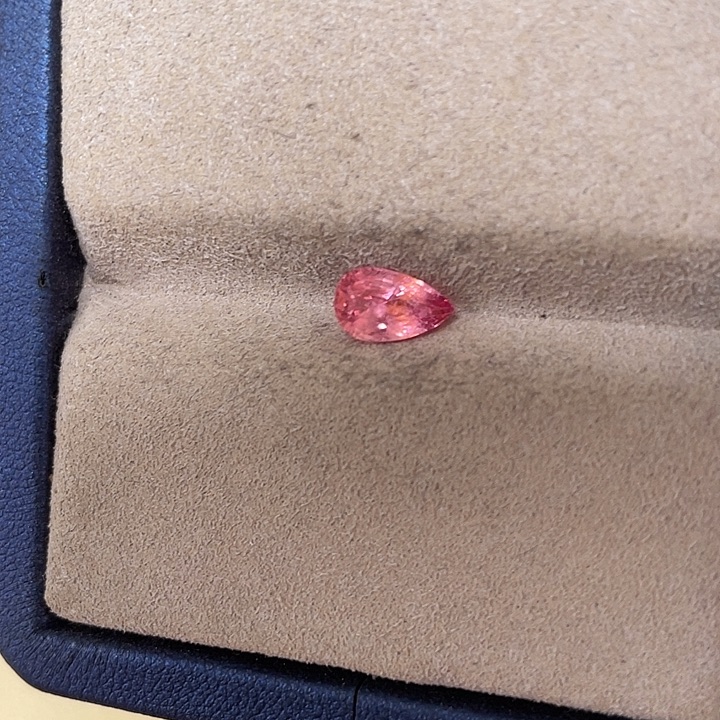 定制尖晶石未镶嵌裸石1.2克拉