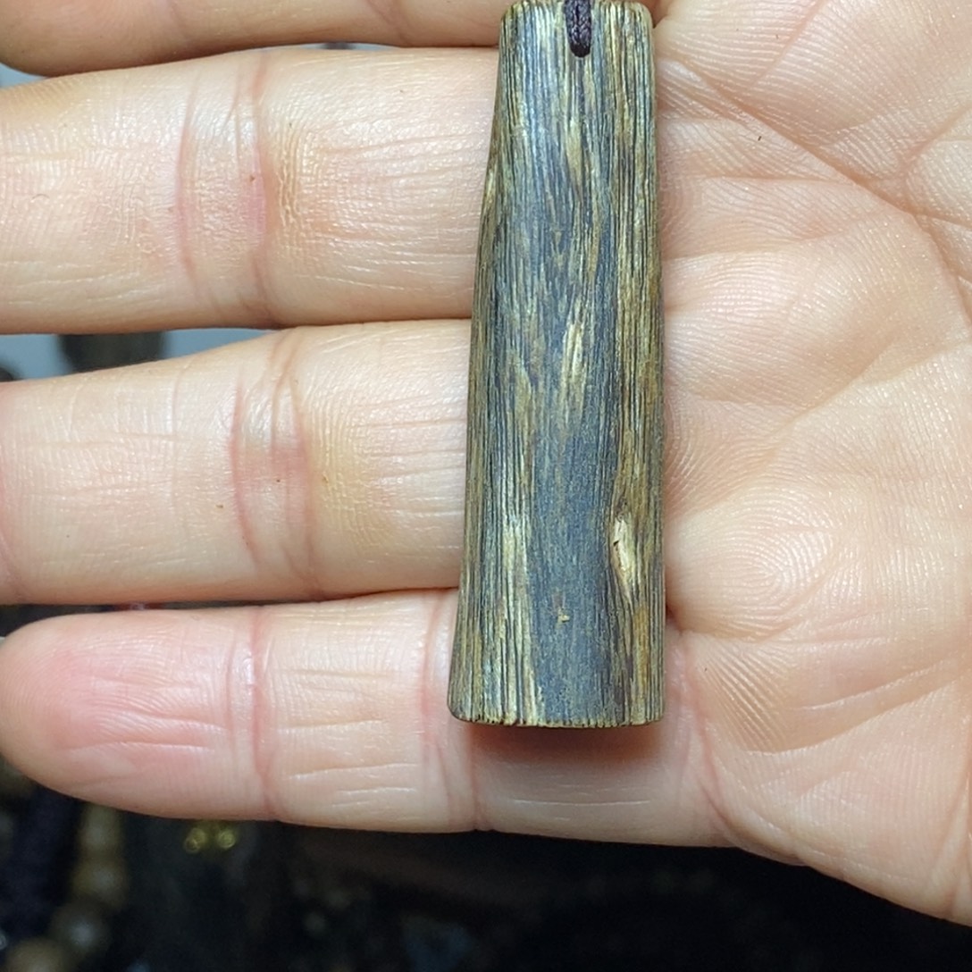 陈***有沉香碎屑沉香沉水