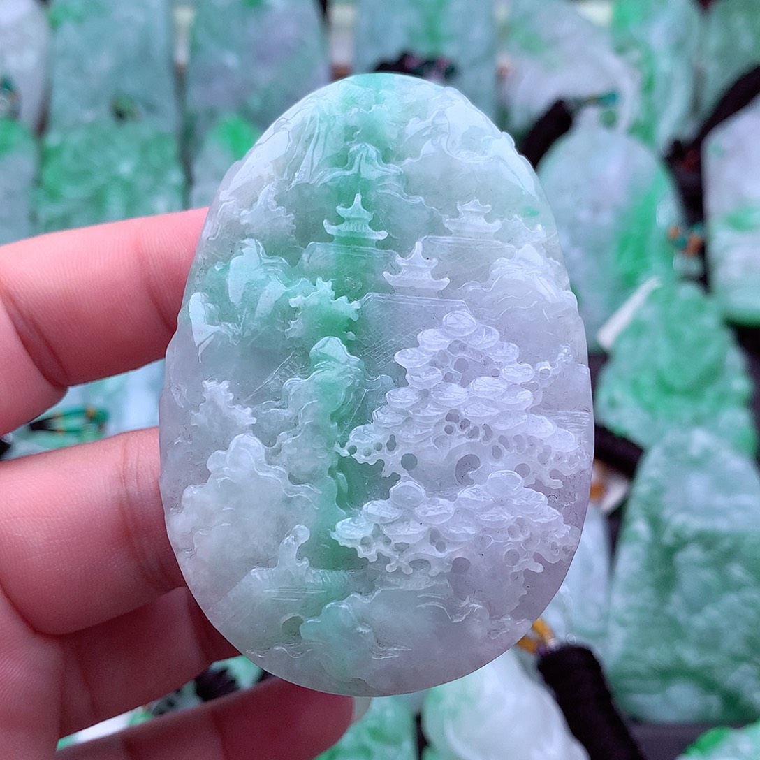 吊坠(不含链)未镶嵌翡翠