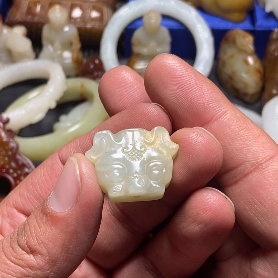 和田玉挂件未镶嵌