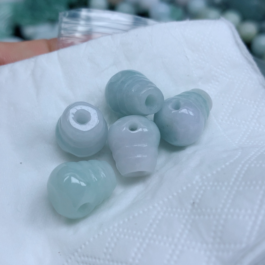 翡翠未镶嵌吊坠(不含链)吊坠