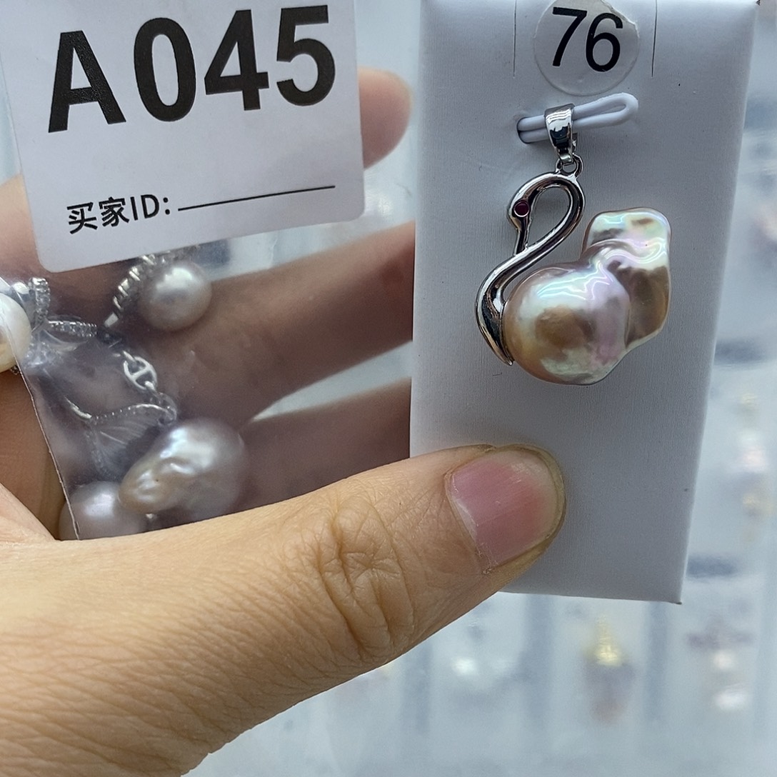 淡水珍珠颈饰钛钢