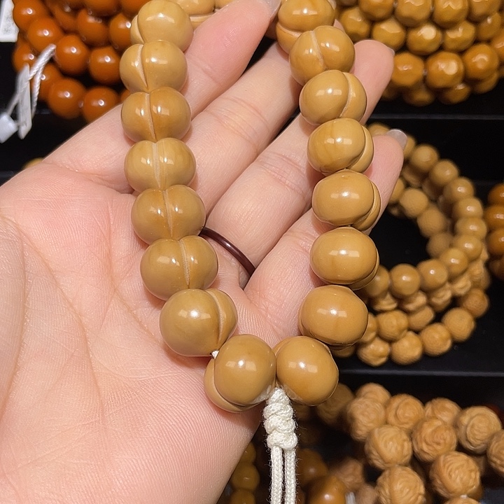 猴头核桃手串猴头