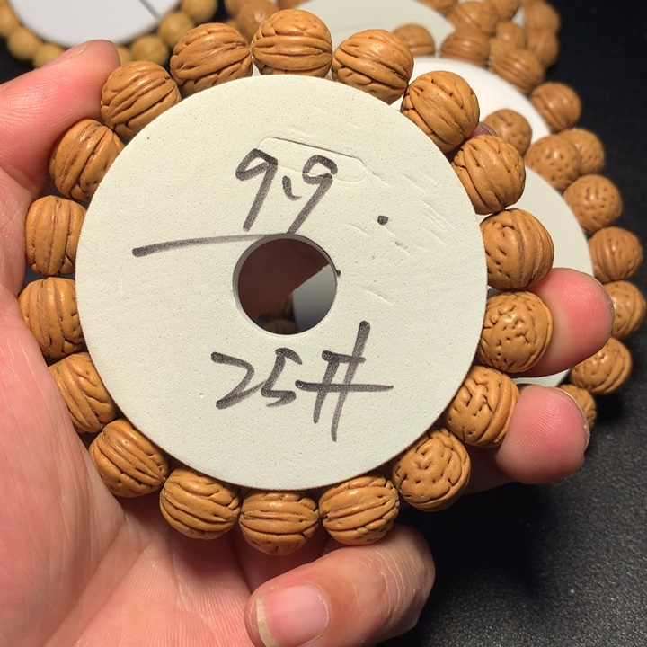 手串桃核25号健健康康了