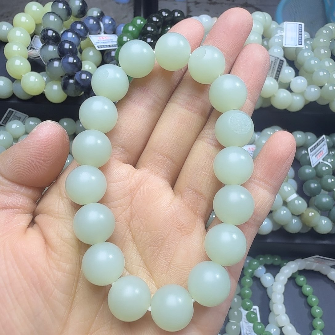 和田玉未镶嵌手链