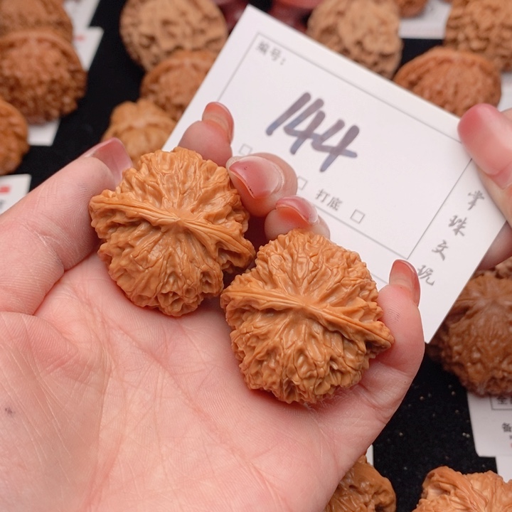 文玩核桃吊坠38苹果144