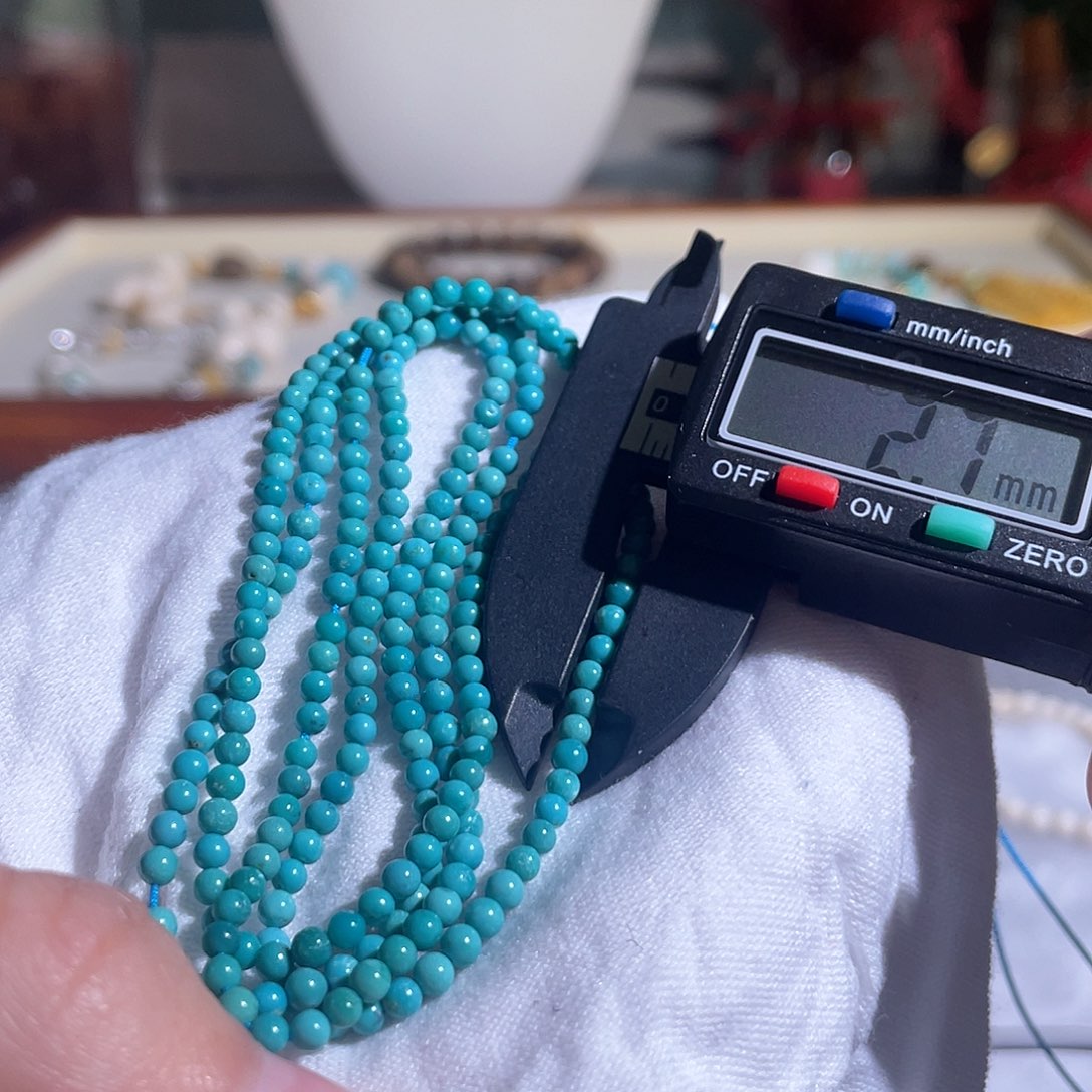 绿松石配饰未镶嵌