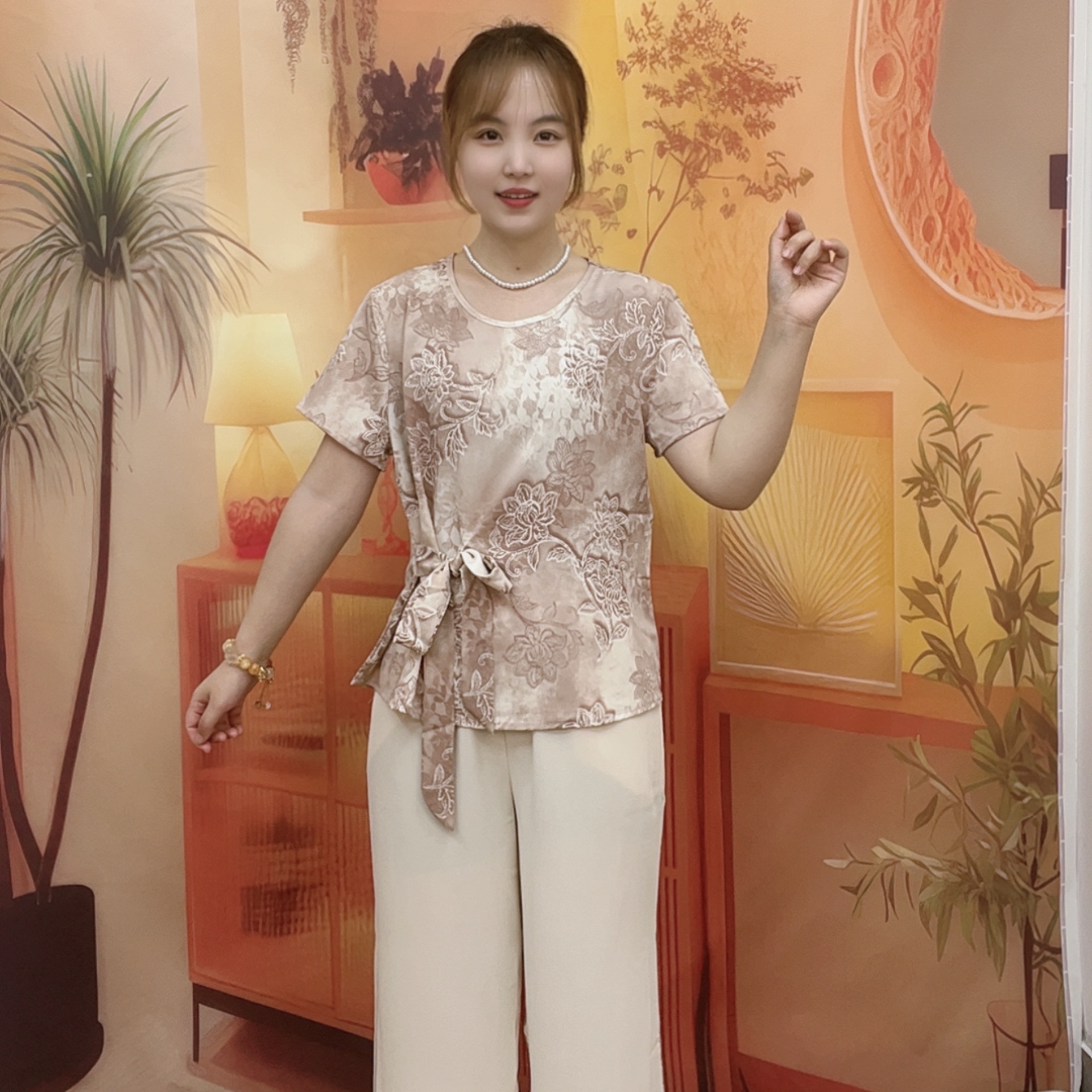 绑带女士绣花国风小衫中老年女装纯色阔腿裤夏季母亲节洋气衣服