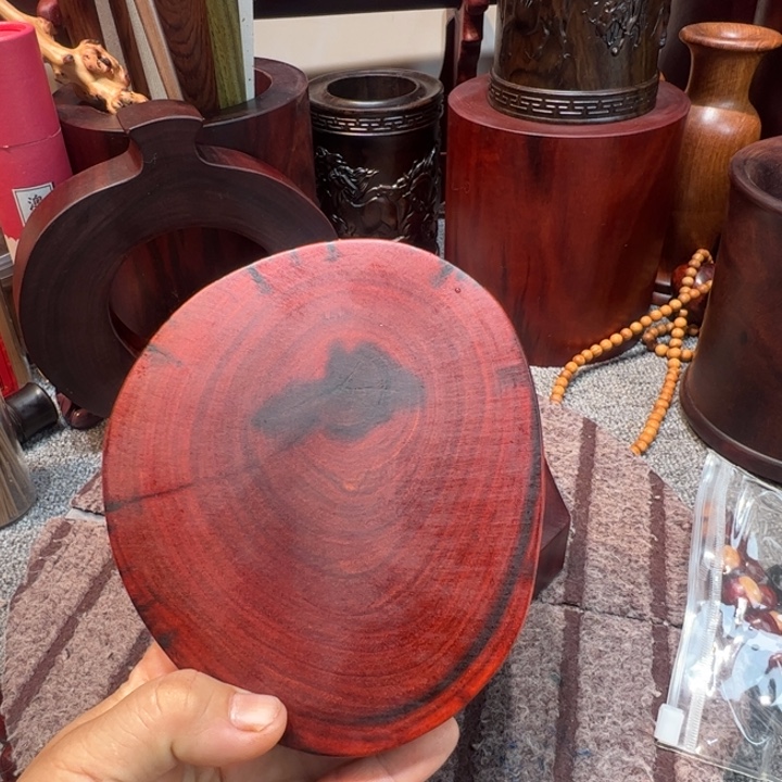 小****大果紫檀（缅甸花梨）