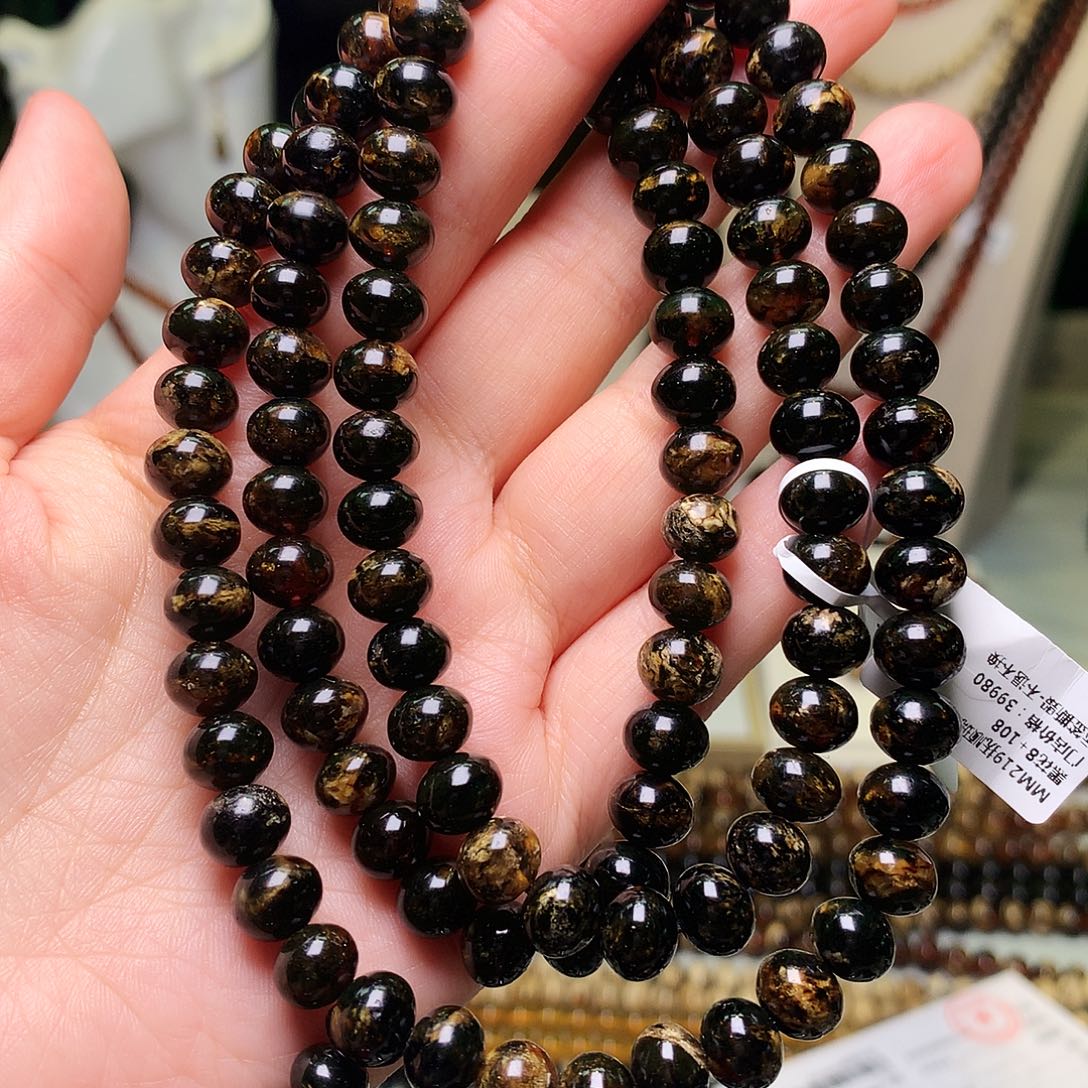 未镶嵌琥珀裸石默*琥珀