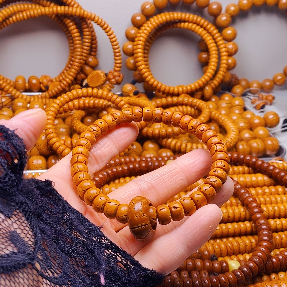 桃核吊坠5乘8核片手串瑕疵品23