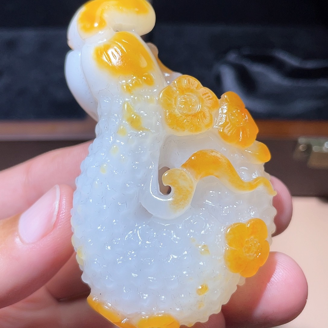 和田玉颈饰未镶嵌A7 