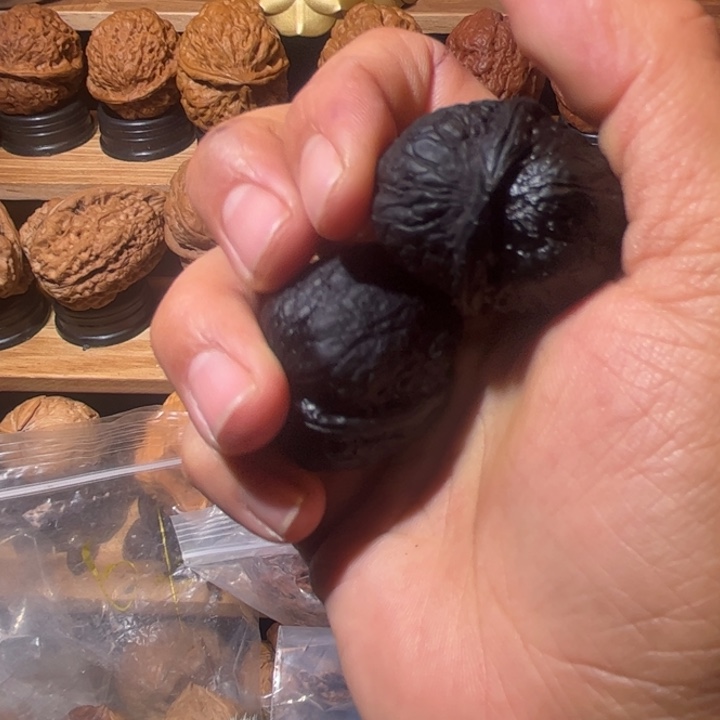 何***白文玩核桃吊坠滇西35