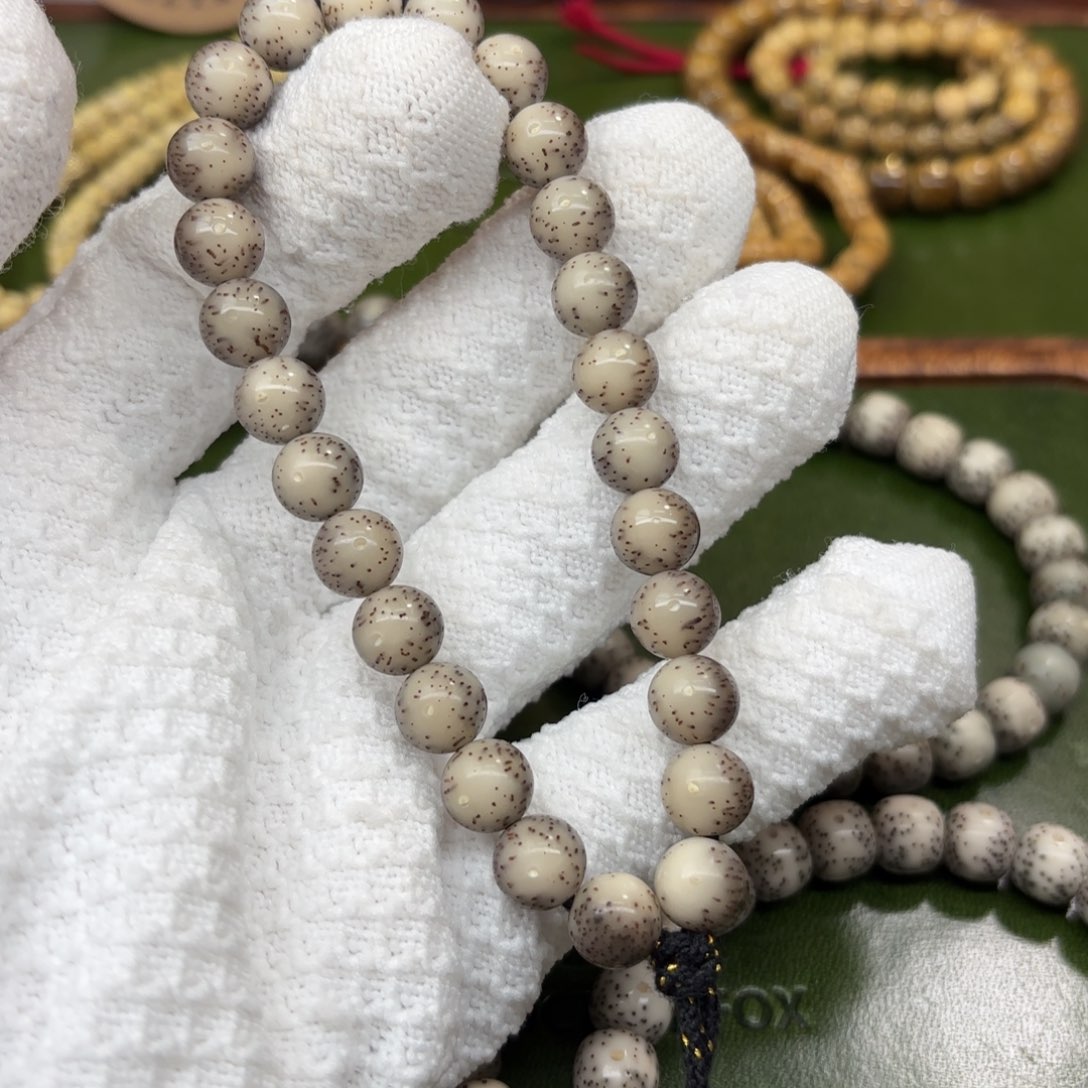 星月菩提吊坠9玉化圆珠银标