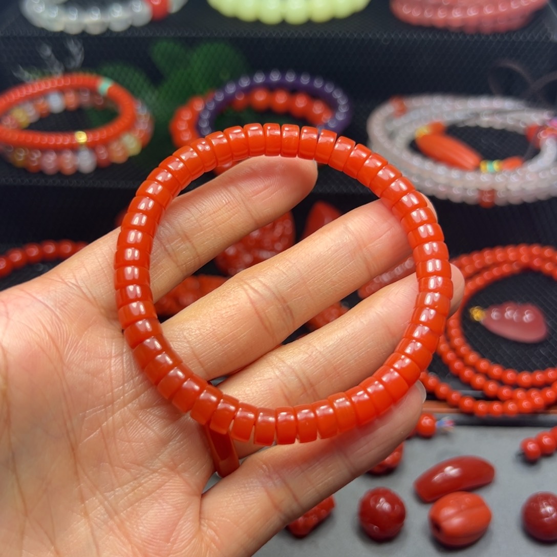 未镶嵌南红玛瑙珠宝奇石