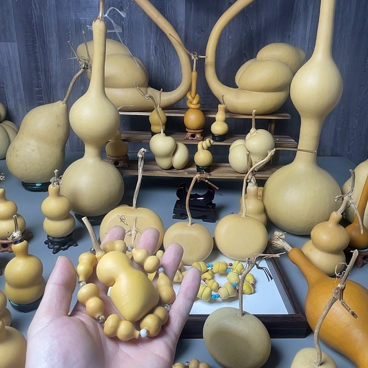 凡***光不想让别人觉得幸福快乐