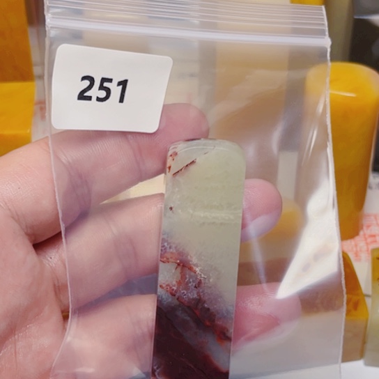 小***石老挝石老挝石结晶