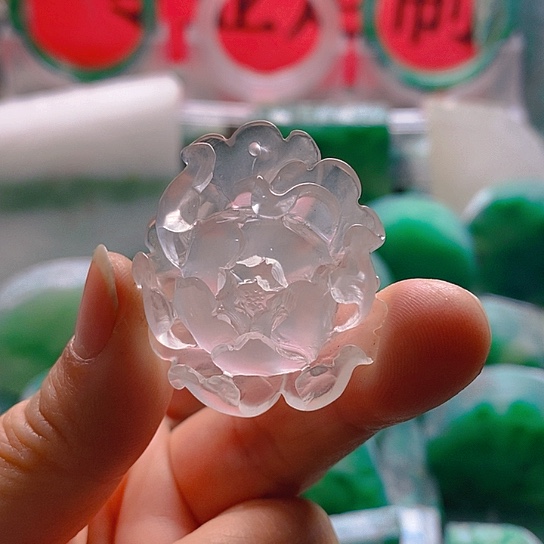 石英质玉颈饰未镶嵌