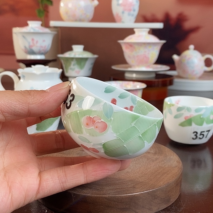 芭蕉系列釉下品茗杯