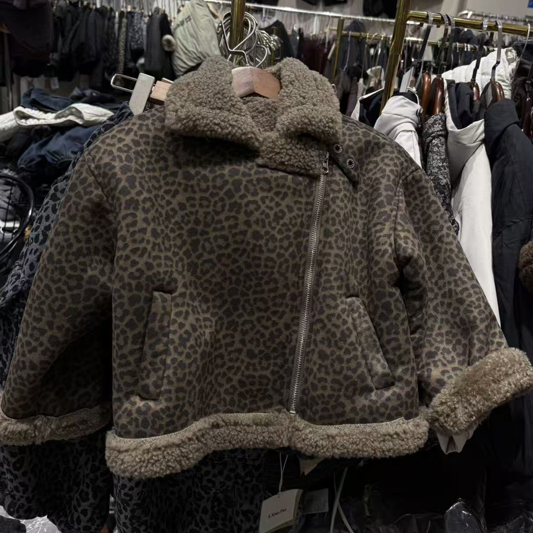 新款春款搭配上衣灯笼裤