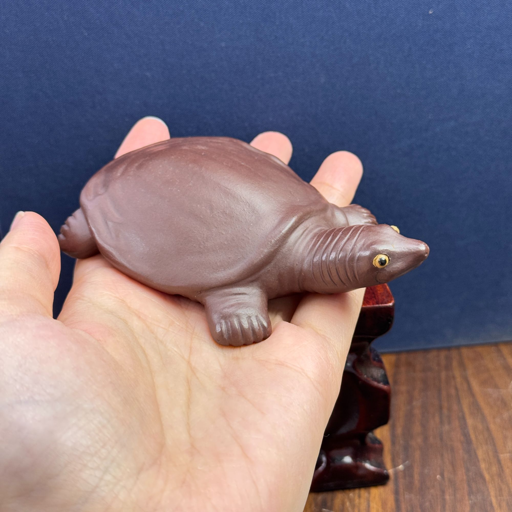 宜兴原矿紫泥黑泥甲鱼乌龟鳄龟紫砂茶宠可养手工摆件茶周边雕塑