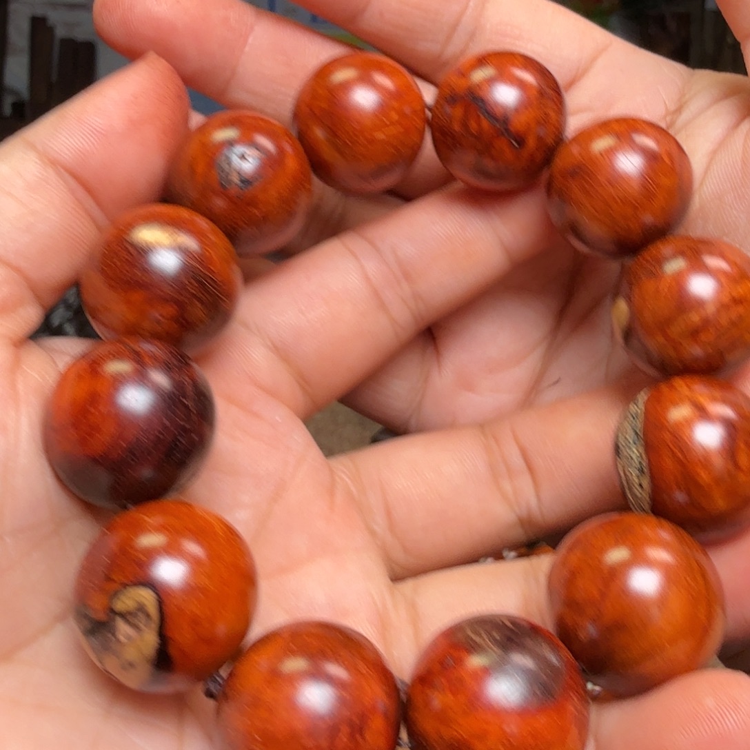 开****檀香紫檀（小叶紫檀）手串2.0瑕疵处理