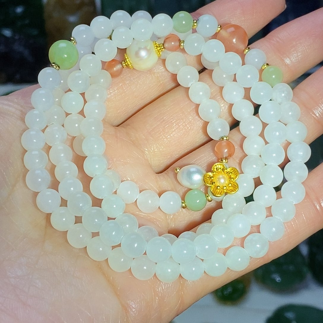 和田玉颈饰卡6未镶嵌