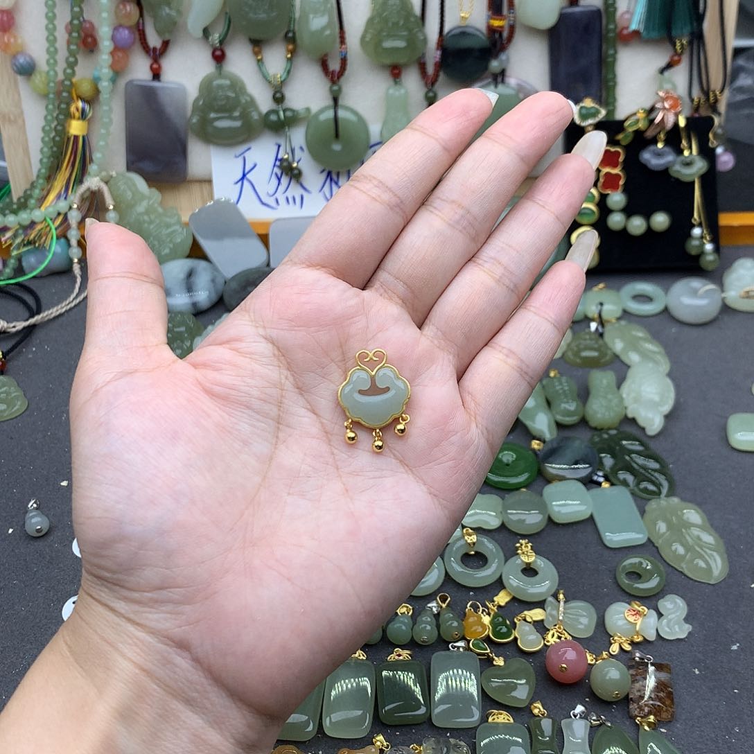 和田玉银S925镶嵌吊坠(不含链)