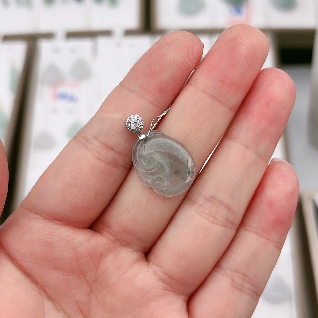 翡翠颈饰银S925镶嵌如意