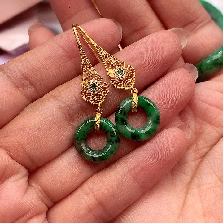 翡翠颈饰银S925镶嵌翡翠